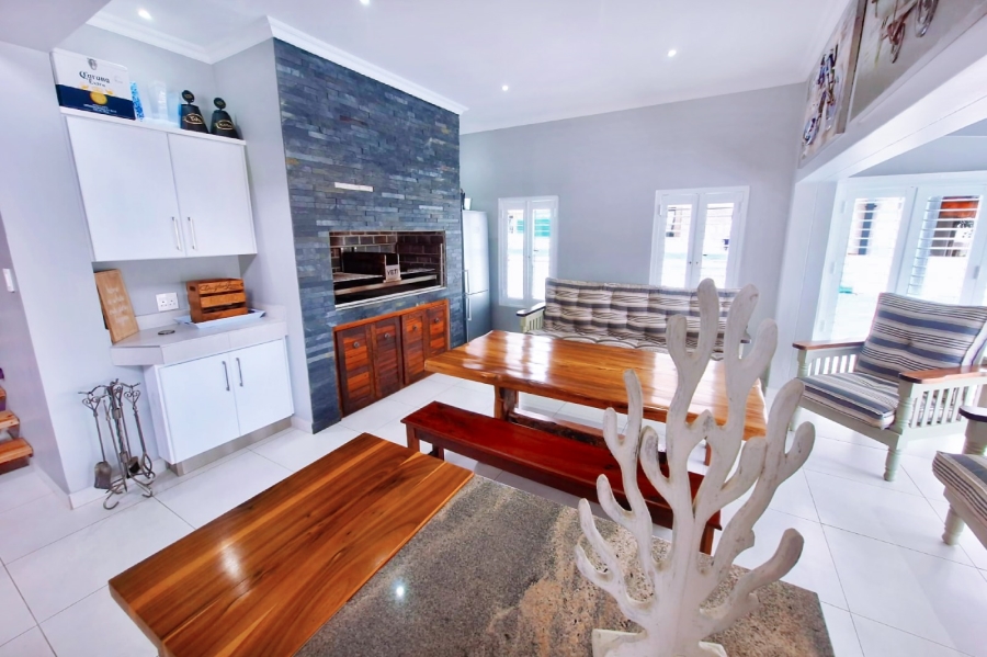 4 Bedroom Property for Sale in Marina Martinique Eastern Cape